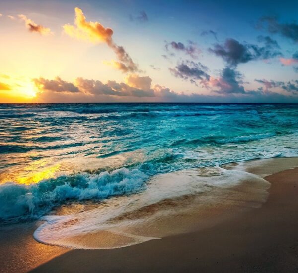 Kemerde Unutulmaz Bir Tatil Deneyimi Çıralı Plajı
